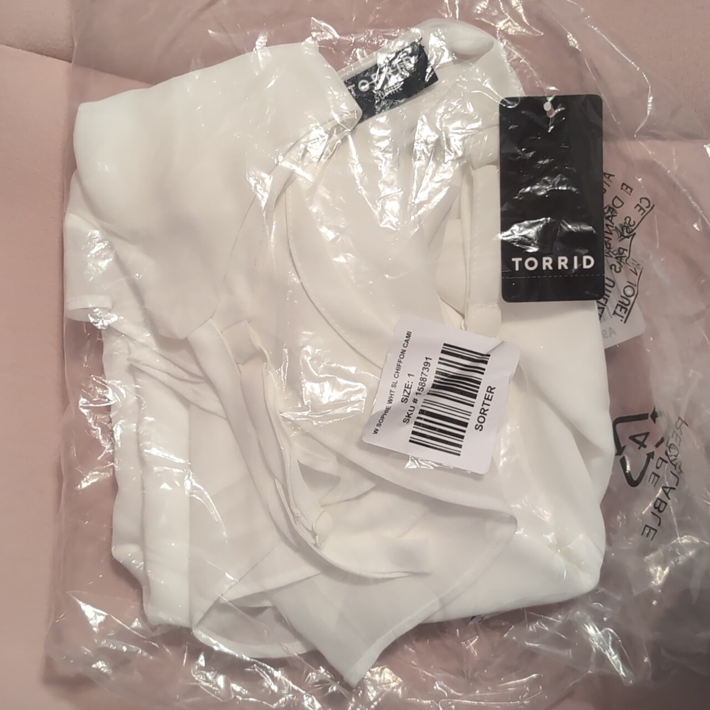 NWT Torrid Sophie Chiffon Swing Camisole - Picture 4 of 5